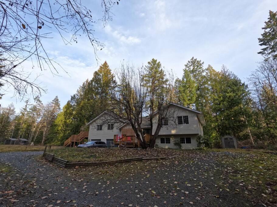 Countryroad Cozy 2Bedrooms Suite2 Нанаймо Экстерьер фото