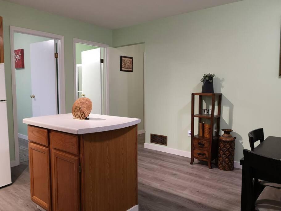 Countryroad Cozy 2Bedrooms Suite2 Нанаймо Экстерьер фото