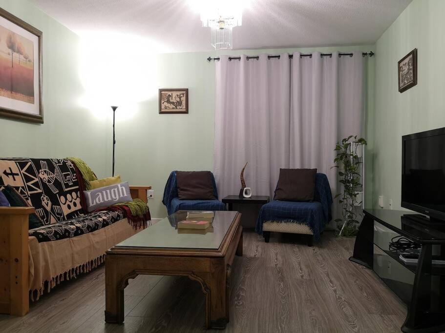 Countryroad Cozy 2Bedrooms Suite2 Нанаймо Экстерьер фото